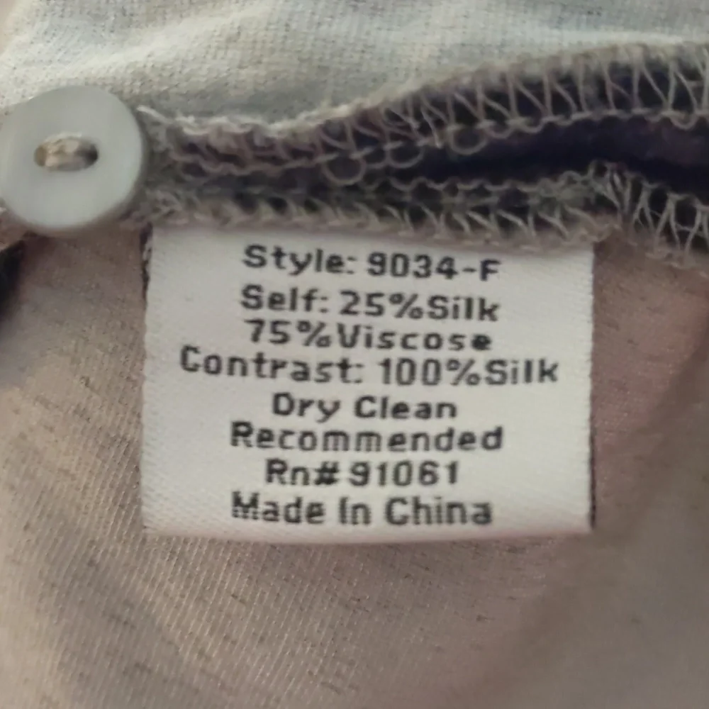 Johnny Was Velvet Blouse Silk Sleeves Boho Lagenlook Dark Oversized Fall L - Picture 7 of 7